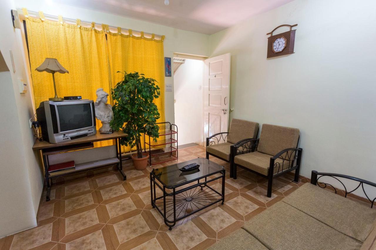 Darryl Ribeiro's 2bhk & 3bhk In A